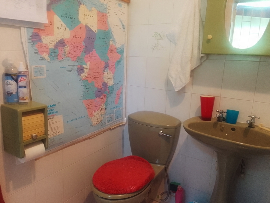 2 Bedroom Property for Sale in Geelhoutpark North West